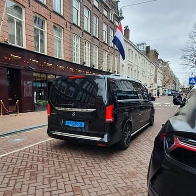 Private Minivan transfer to Rotterdam 2