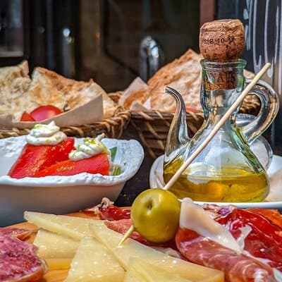 Vidavivida Wine Journey Food and Culture Tour in Barcelona 5