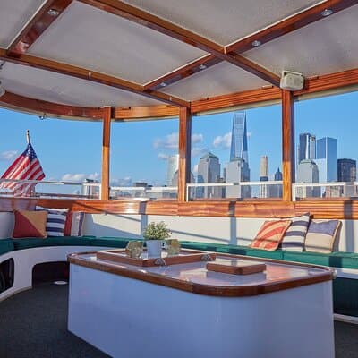 New York City Day Cruise by Statue of Liberty on Small Yacht 4