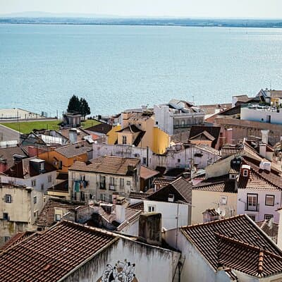 Lisbon's 7 Hills on Tuk-Tuk 3