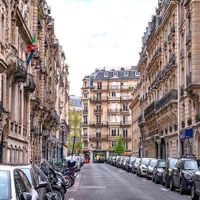 Paris Local Fashion Designers Shopping Tour with a Stylist 2