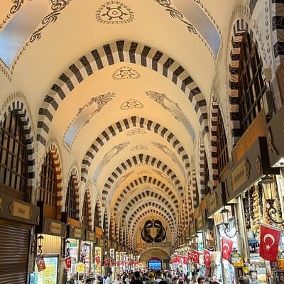 Istanbul private tour of historical Bazaars with anExpert guide 2