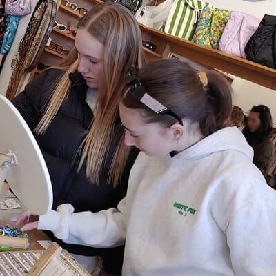 Private Teen + Young Adult Second-Hand Shopping in New York City 5