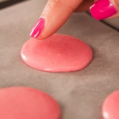 Private Macaron Making Class in a Traditional Parisian Apartment 5