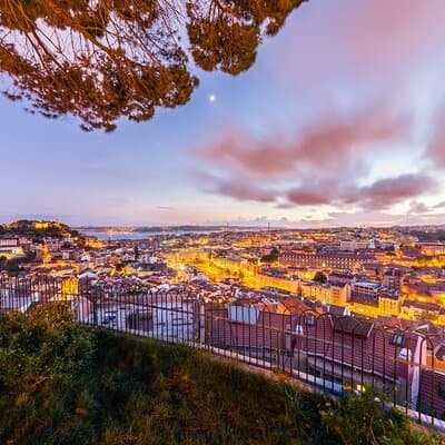 Lisbon Private Half-Day City Tour with Local Driver-Guide 2