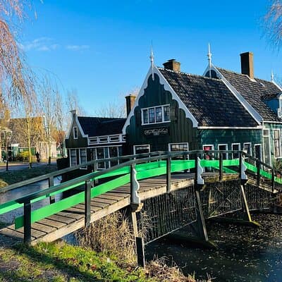 Zaanse Schans and Giethoorn Unique Day Trip with Boat Cruise 4