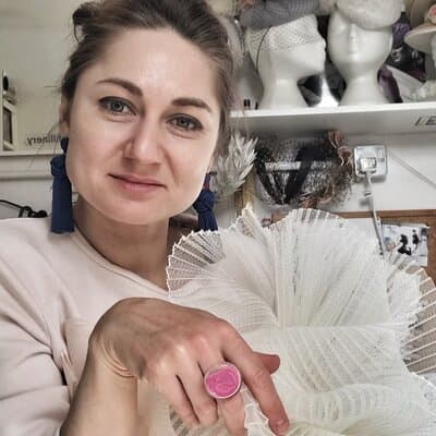 Make a Fascinator Hat with a Designer in London 3