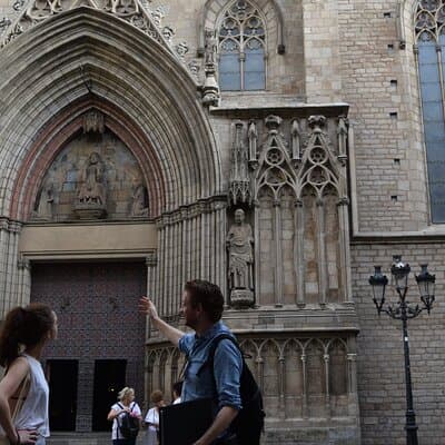 Barcelona Literary Tour - Beyond Orwell and Hemingway 5