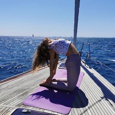 Yoga Session and Sailing Adventure in Barcelona