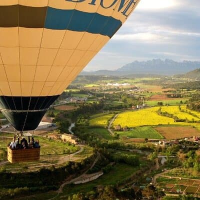 Hot Air Ballooning and Sailing Adventure Tour from Barcelona