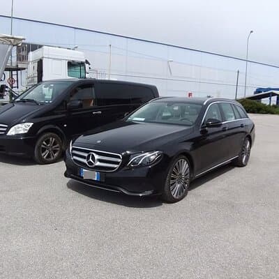 Amsterdam to Amsterdam Schiphol Airport (AMS) - Departure Private Transfer 3