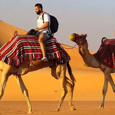 6-Hour Private Desert Safari Experience with BBQ Dinner in Dubai 2