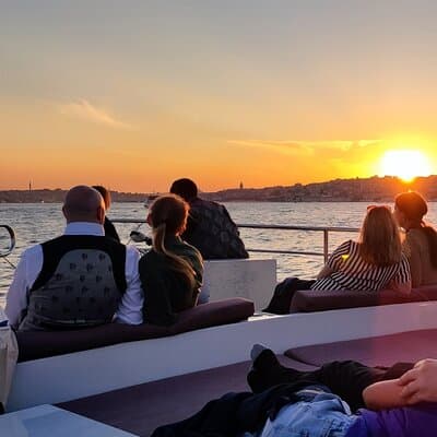 SUNSET CRUISE of Bosphorus at Deluxe Yacht in Istanbul 2