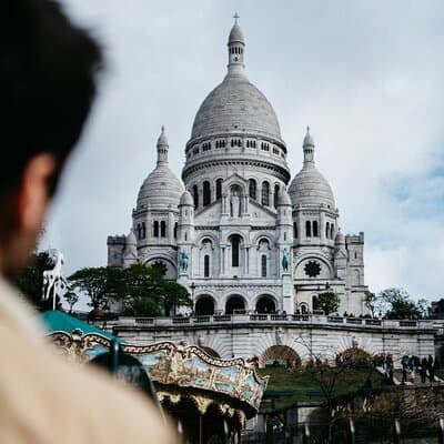 Paris: Montmartre & Sacré Coeur Private Walking Tour
