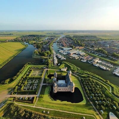 Private bike tour: Hidden gems around Amsterdam and surroundings