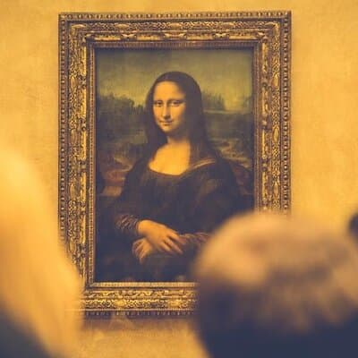 Private Tour with Tickets to the Louvre Museum & Crepes 2