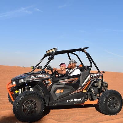 Dubai Private Red Dune Buggy Safari with BBQ Dinner in VIP Camp 3