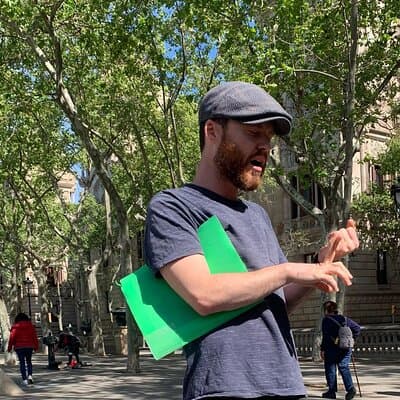 Happiness Walking Tour in Barcelona 3
