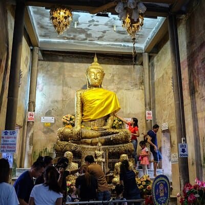 Amphawa Floating & Maeklong Railway Train Market Private Tour 2