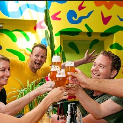 Amsterdam Craft Beer Brewery Tour by Bus with Tastings