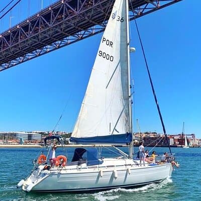 Sailboat Excursion along the Magnificent Tagus River