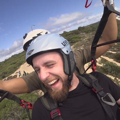 Lisbon Paragliding with Instructor No Experience Required 3