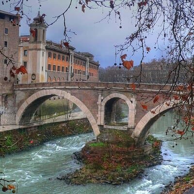 Day drinking in Rome & Scandalous Roman History 3