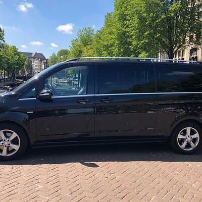 Private Airport Transfer Schiphol Airport to Amsterdam 4