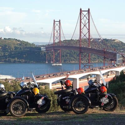 Lisbon El Cristo-Rei - Private Vintage Sidecar Tour 3