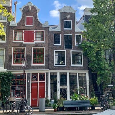 Amsterdam: Hidden Gems Walking Tour in German 5
