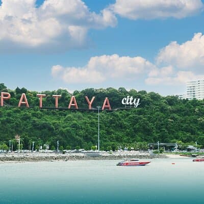 Private Shuttle SUV Bangkok From or To Pattaya 3