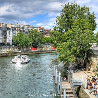 Île de la Cité Private 2h Tour with Latin Quarter & Seine River 4