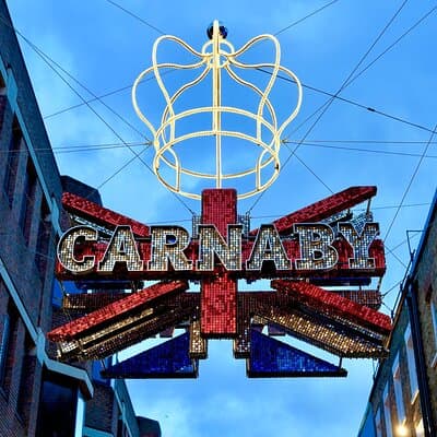 London Exclusive Christmas Lights Guided Tour by Black Cab 4