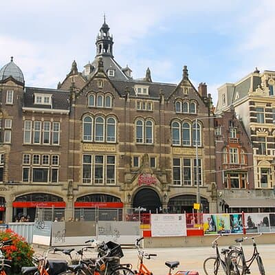 Private Walking Tour in Amsterdam: Haunted History & Heritage 4
