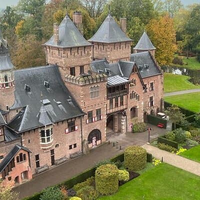 Small Group Tour to Muiderslot & Castle de Haar from Amsterdam 3