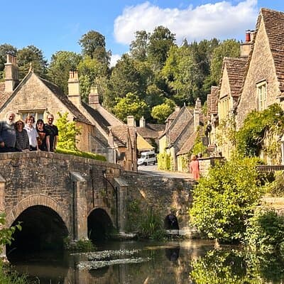 Private Tour to Stonehenge, Bath and The Cotswolds