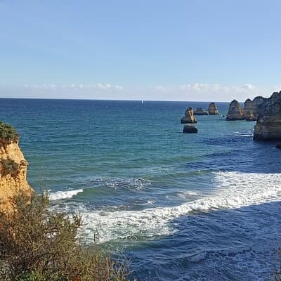 Algarve Tour w/ Benagil caves and Lagos city