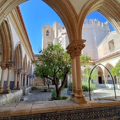 Knights Templar Castle, Nazaré & Óbidos️ Private Day Tour 4