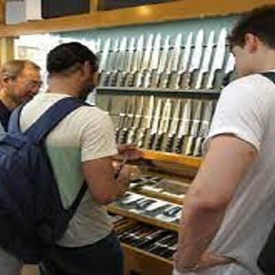 Kappabashi Knife Shopping Tour with Government-Licensed Guide 3