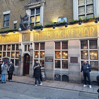 3-Hour Historic Pub Experience in London 3