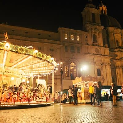2h Xmas Lights Panoramic Vespa Sidecar Tour 5