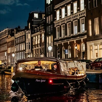 Amsterdam Small-Group Evening Canal Cruise Including Wine, Craft Beer, Cheese 5