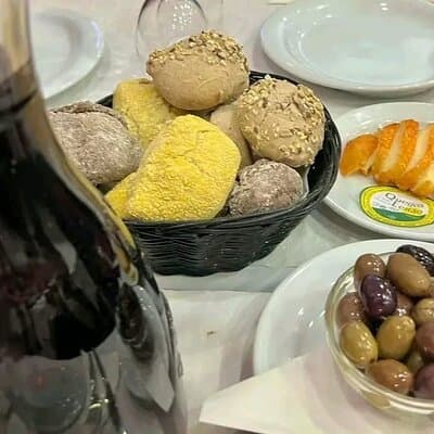 Private food tour gastronomy in lisbon with Ten tastings