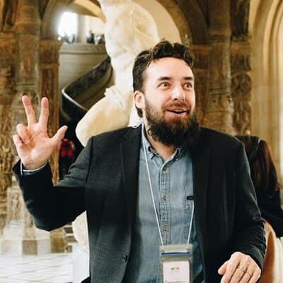 Laugh Your Way through the Louvre Official Tour 5