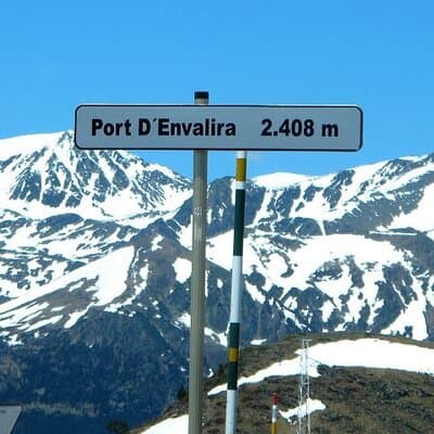 Andorra, France and Spain Day Tour with 2 Guides and Hotel Pickup 5