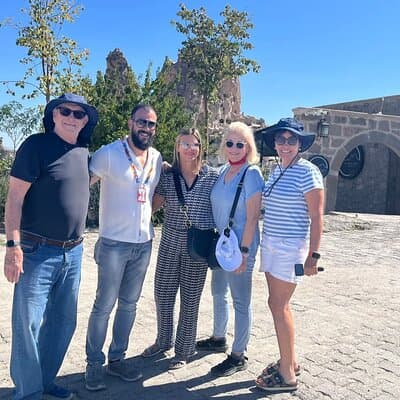 4 Days Istanbul & Cappadocia with Cave Hotel + Optional Balloon 3