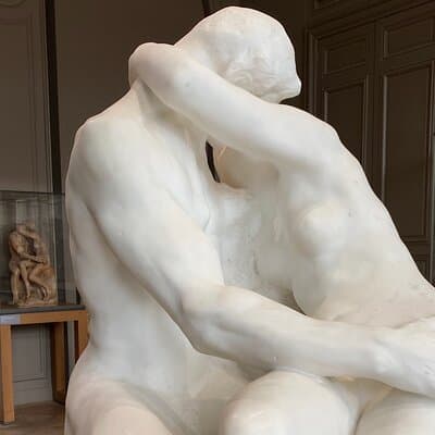Private Sculptures and Stories Tour in Rodin Museum 4
