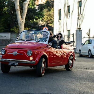 Classic Elegance: Vintage Fiat 500 Cabriolet Rome Tour