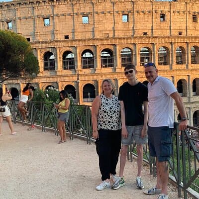 Vespa Tour in Rome Driven by Us with Optional Pick Up 4