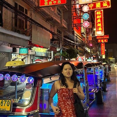 Bangkok : Sunset Food tour by Tuk Tuk boat with big Buddha view